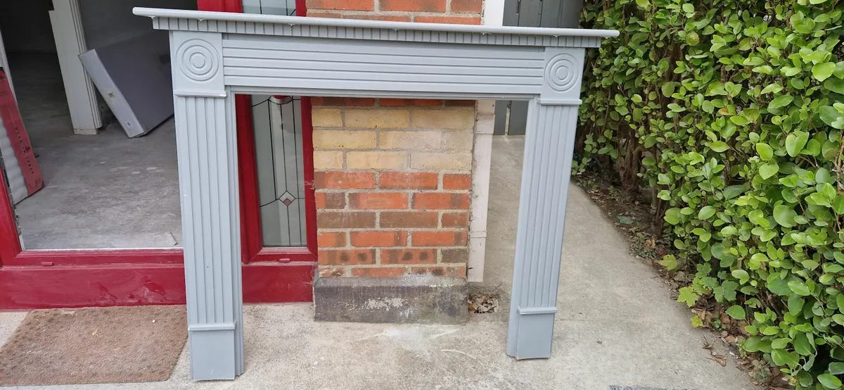 Fire place and surround - Image 3
