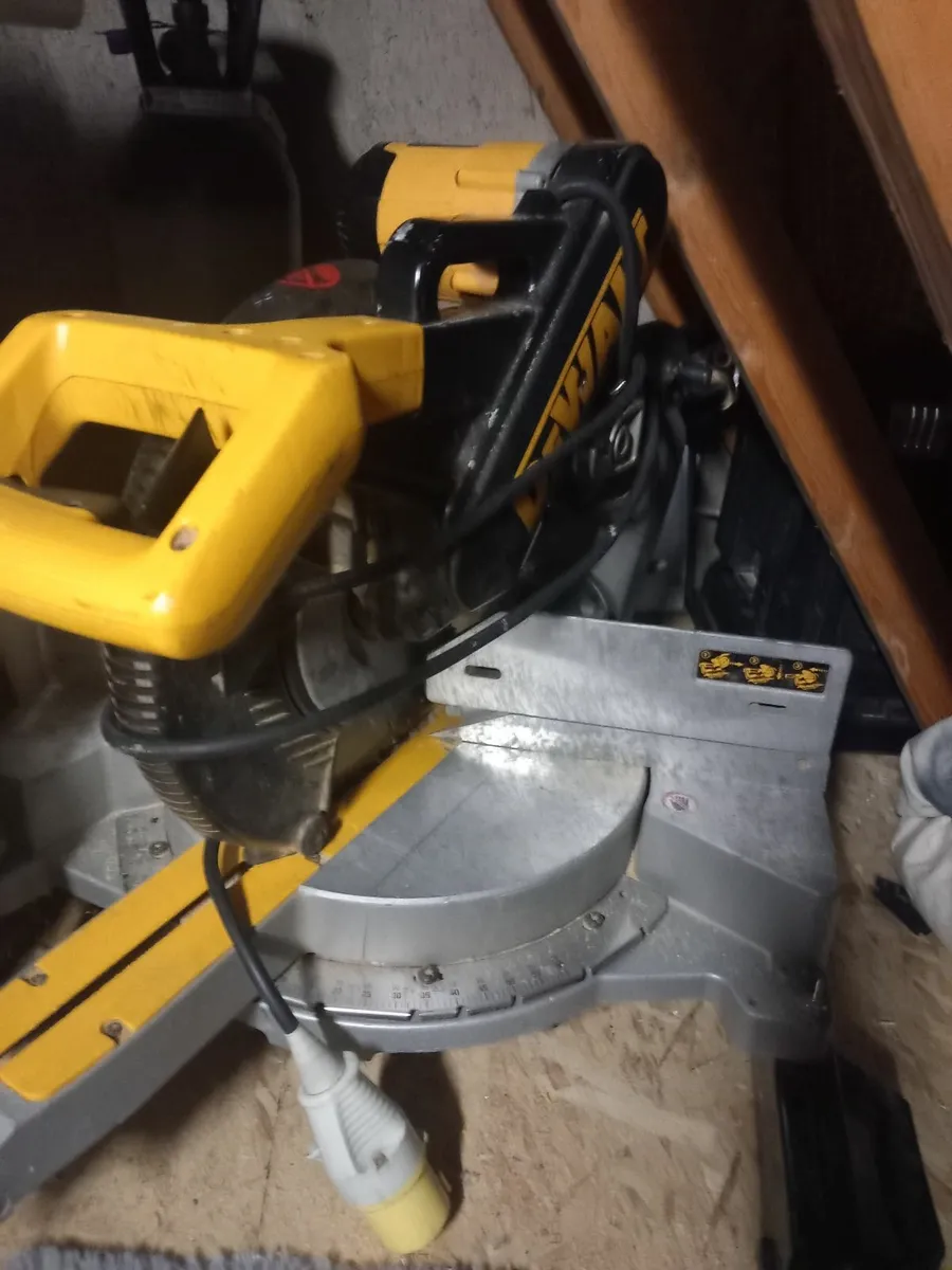 Dewalt 110  SDS Drill, Plunge track saw & Chop saw - Image 4