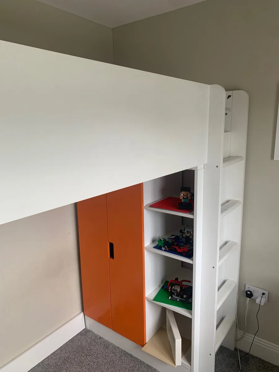 Mid sleeper bed - Image 1