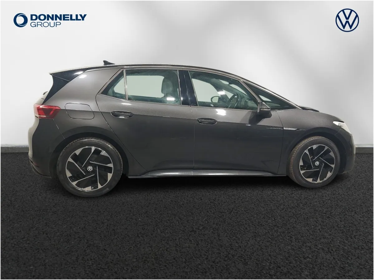 Volkswagen Id.3 Hatchback Life Pro - Image 3