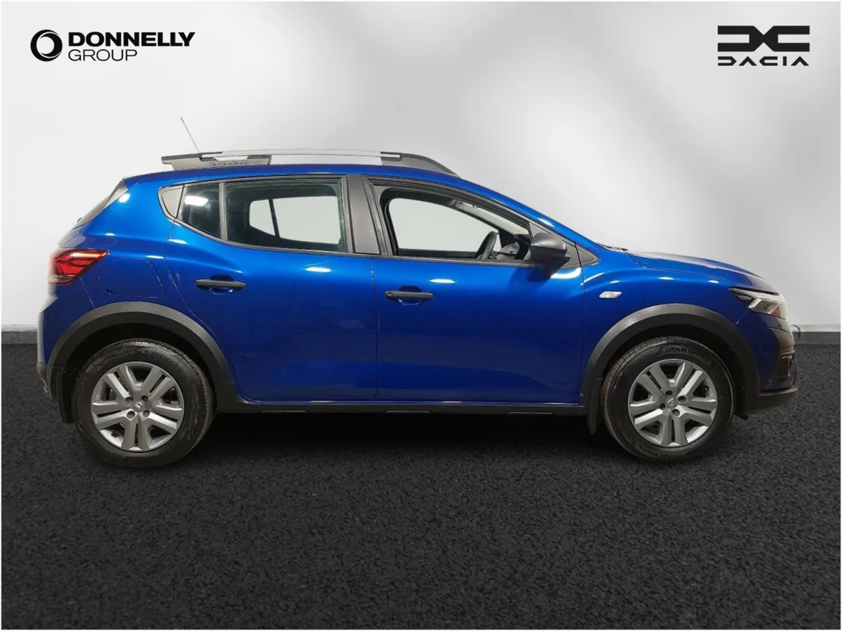 Dacia Sandero Stepway Hatchback Essential - Image 3