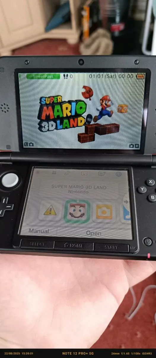 Nintendo 3ds - Image 1