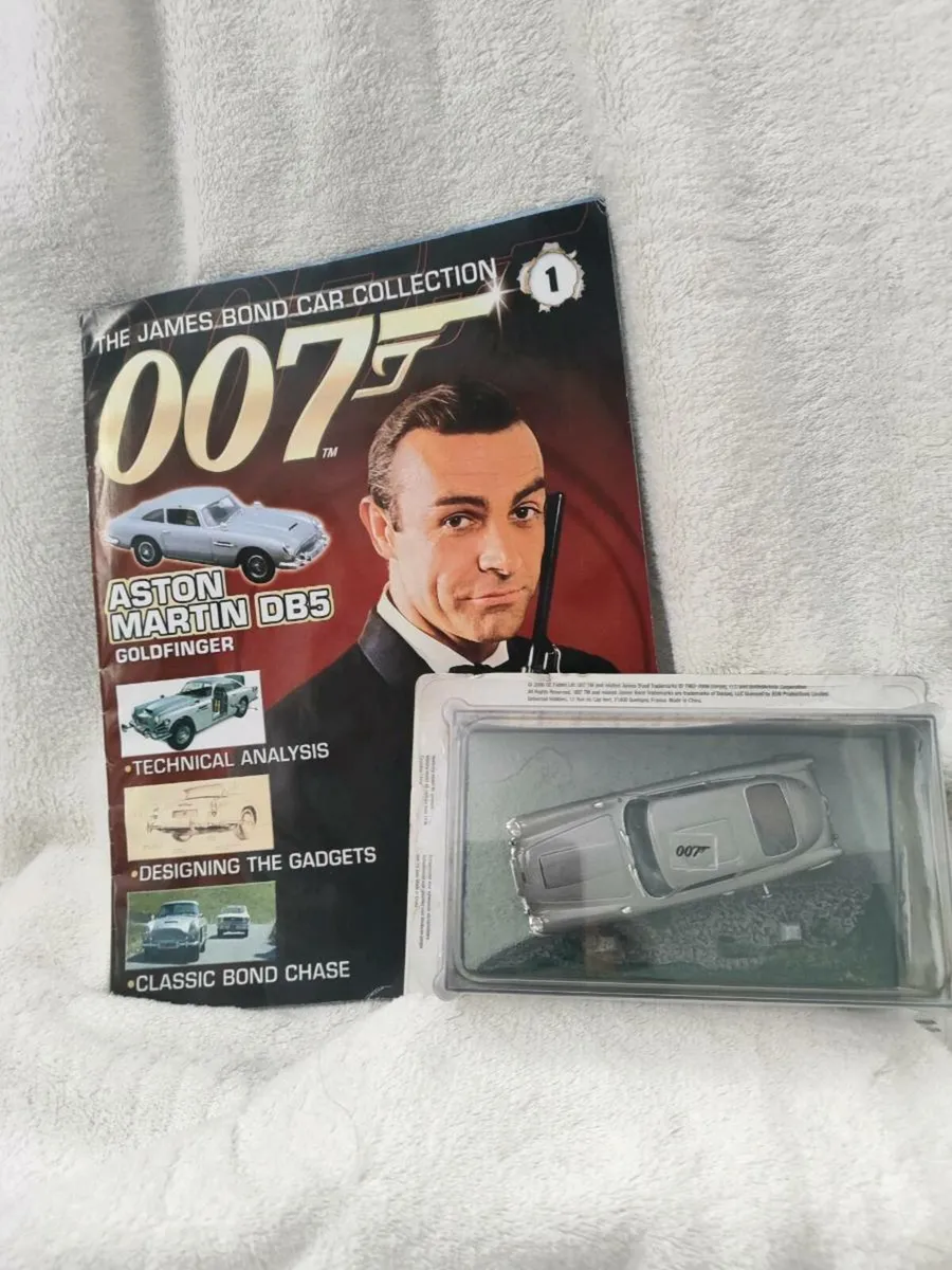1 James Bond 007 Aston Martin DB5 car with magazin - Image 3