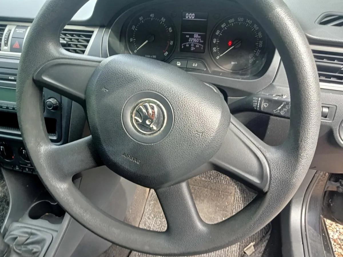 Skoda Rapid 2013 - Image 1