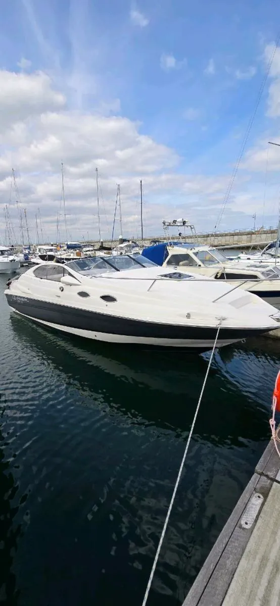 Regal 2550 LSC - Image 1