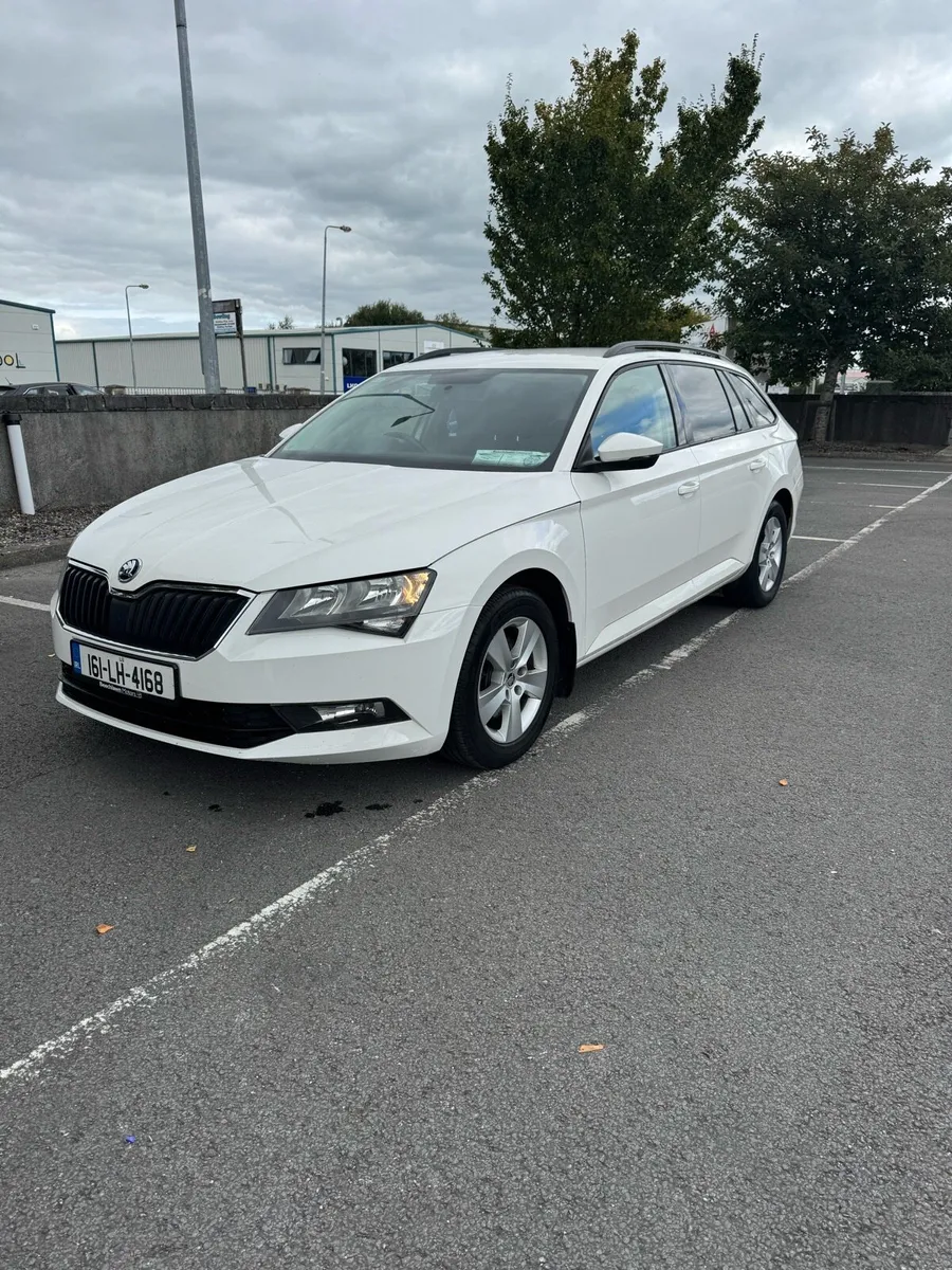 2016 Skoda Superb 1.6 diesel - Image 1