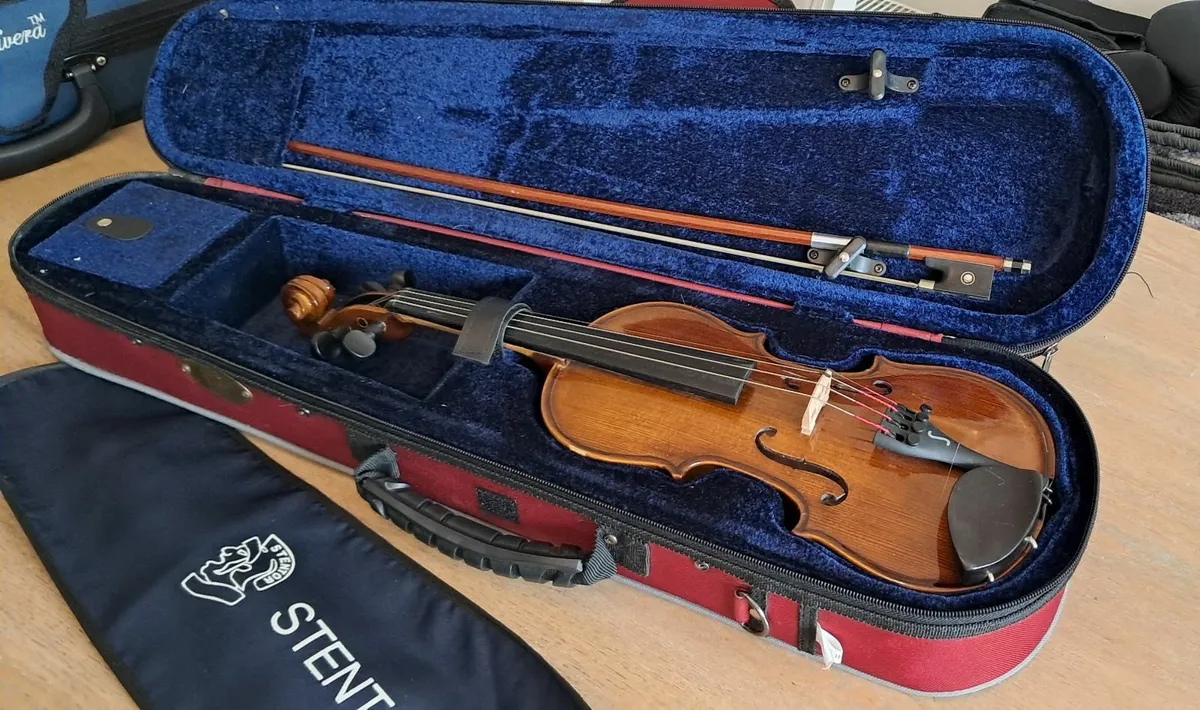 Violin 1/4 size Douglas Cork - Image 1