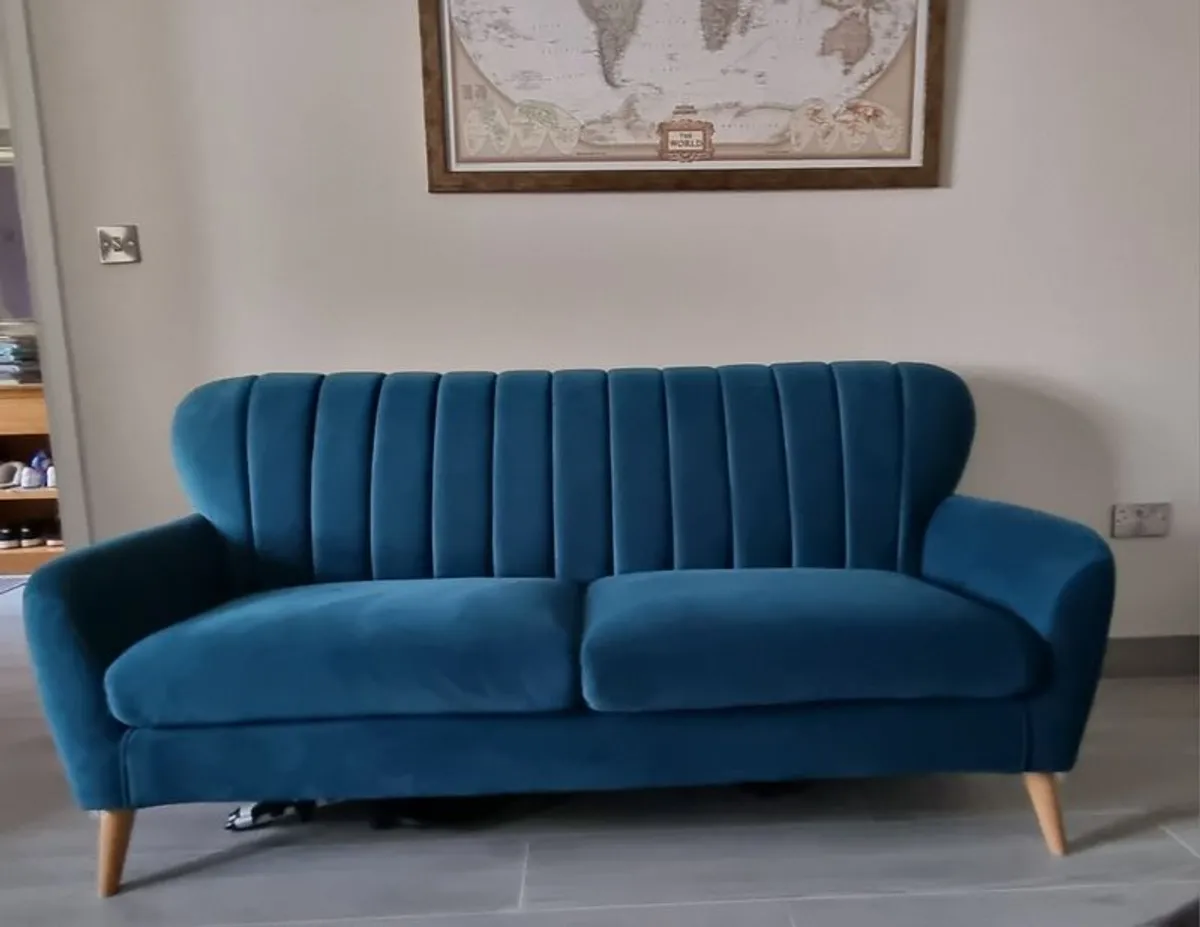 Two Seater Couch - Image 1