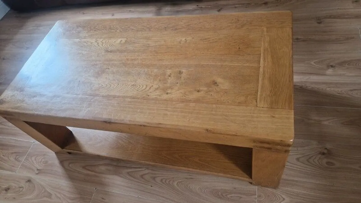 coffee table - Image 1
