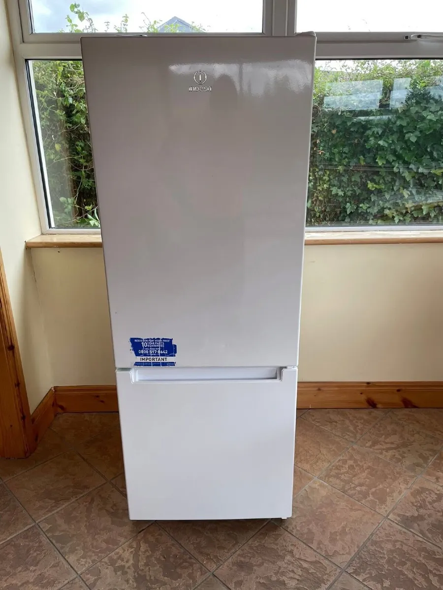 Fridge freezer - Image 1