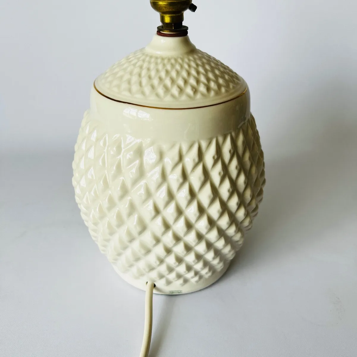 Belleek Diamond Pineapple Lamp Vintage - Image 1