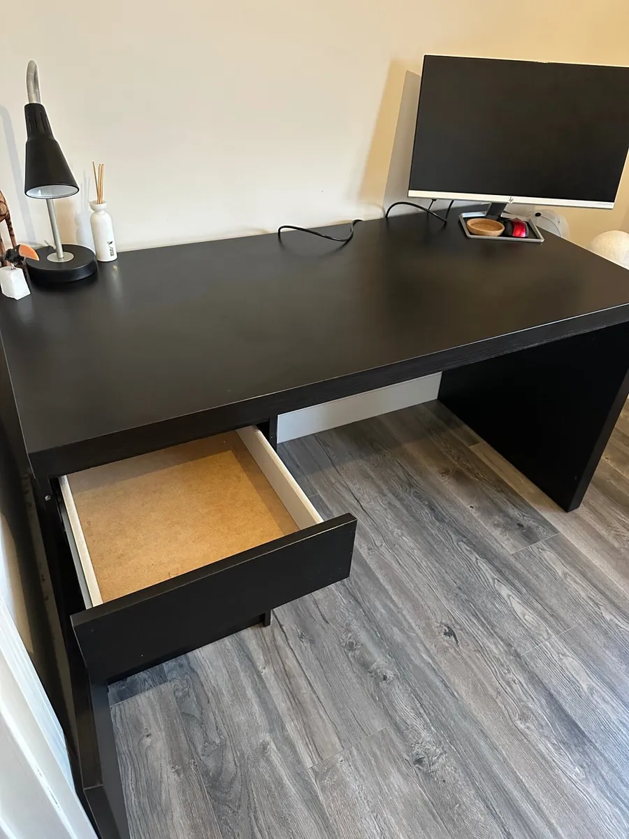 Office Desk - Image 4