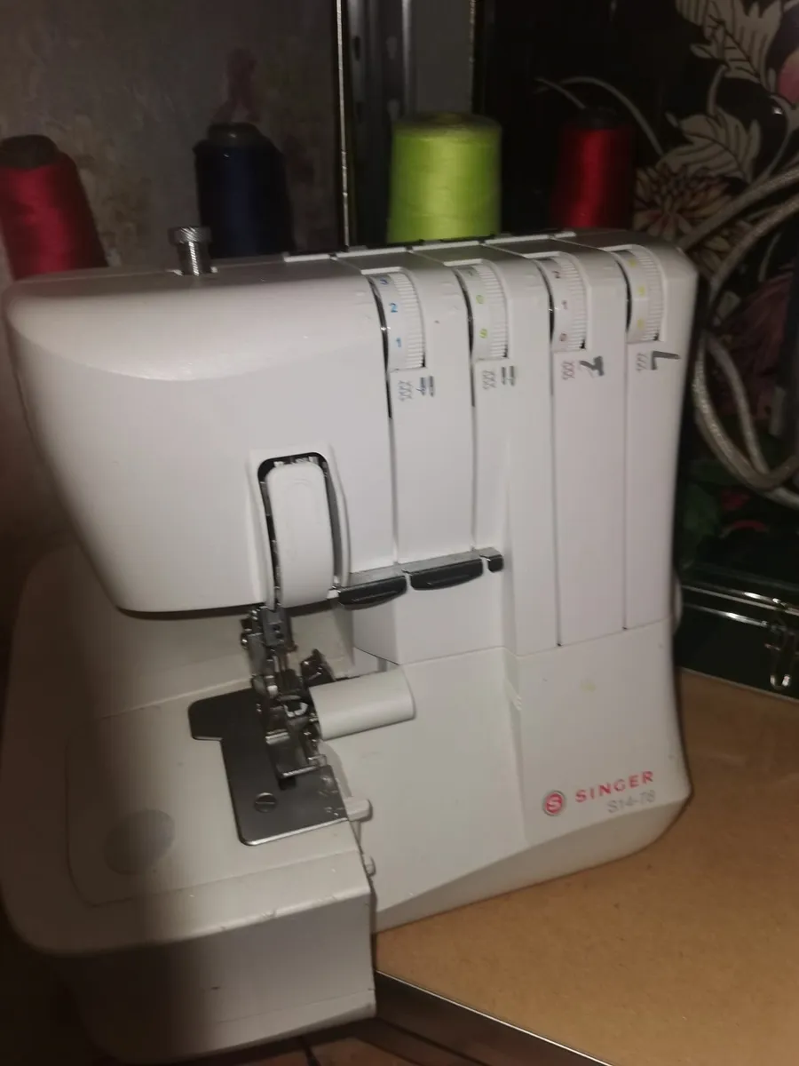 Sewing machines - Image 2