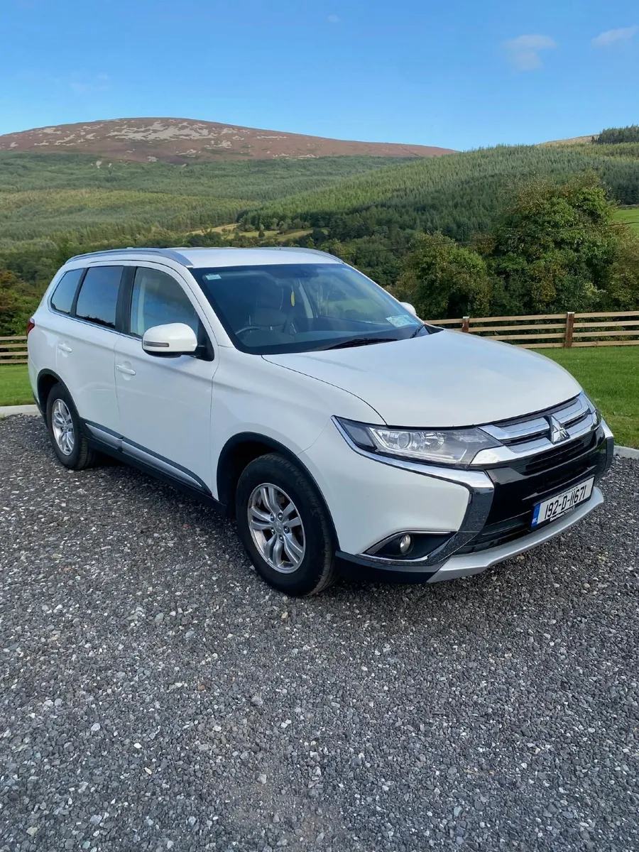 Mitsubishi Outlander 2019 - Image 1