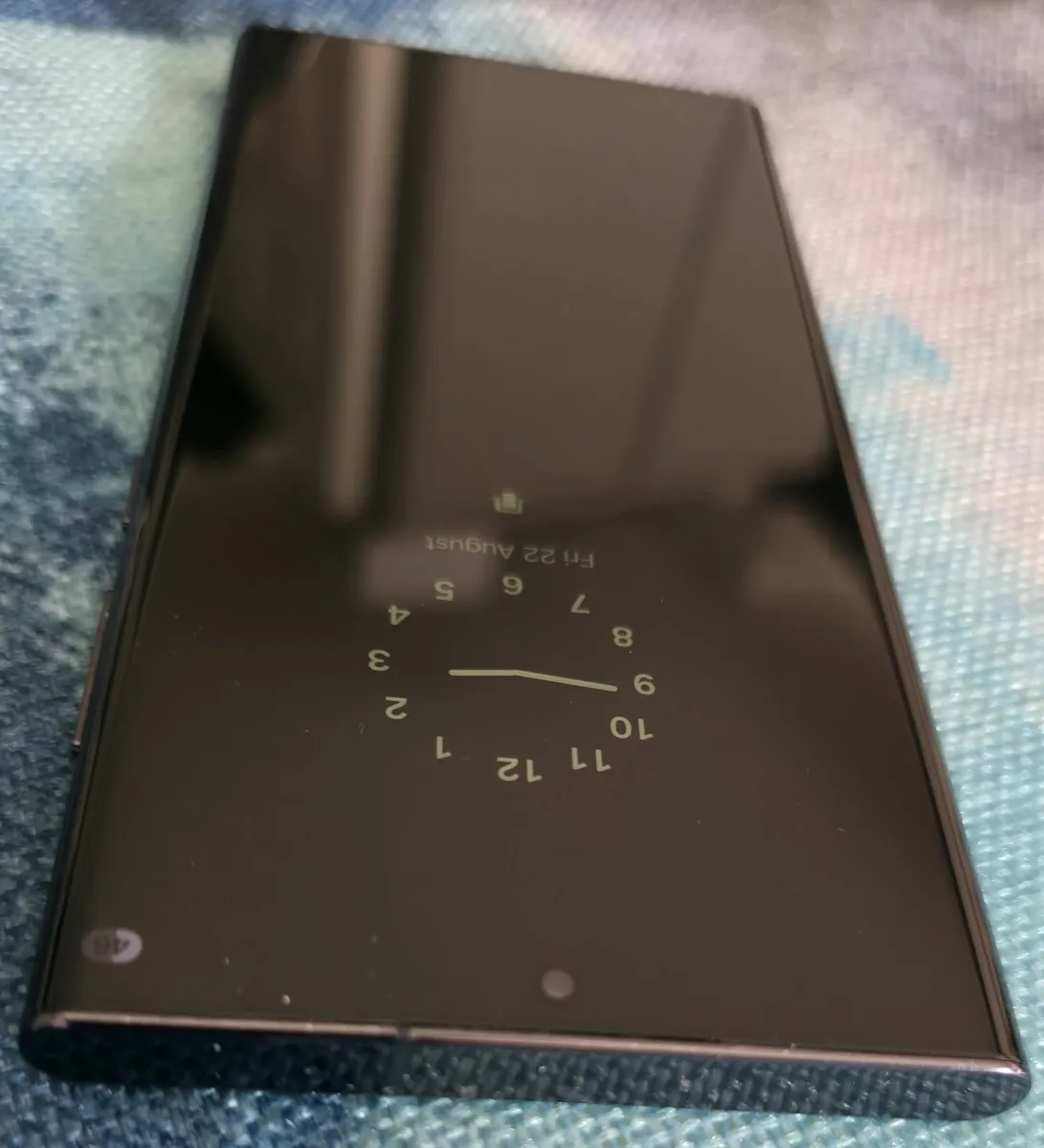 Samsung Galaxy S22 Ultra - Image 2