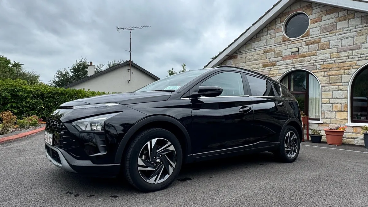 2023 HYUNDAI BAYON | AUTOMATIC, LOW KMS, MINT COND - Image 3
