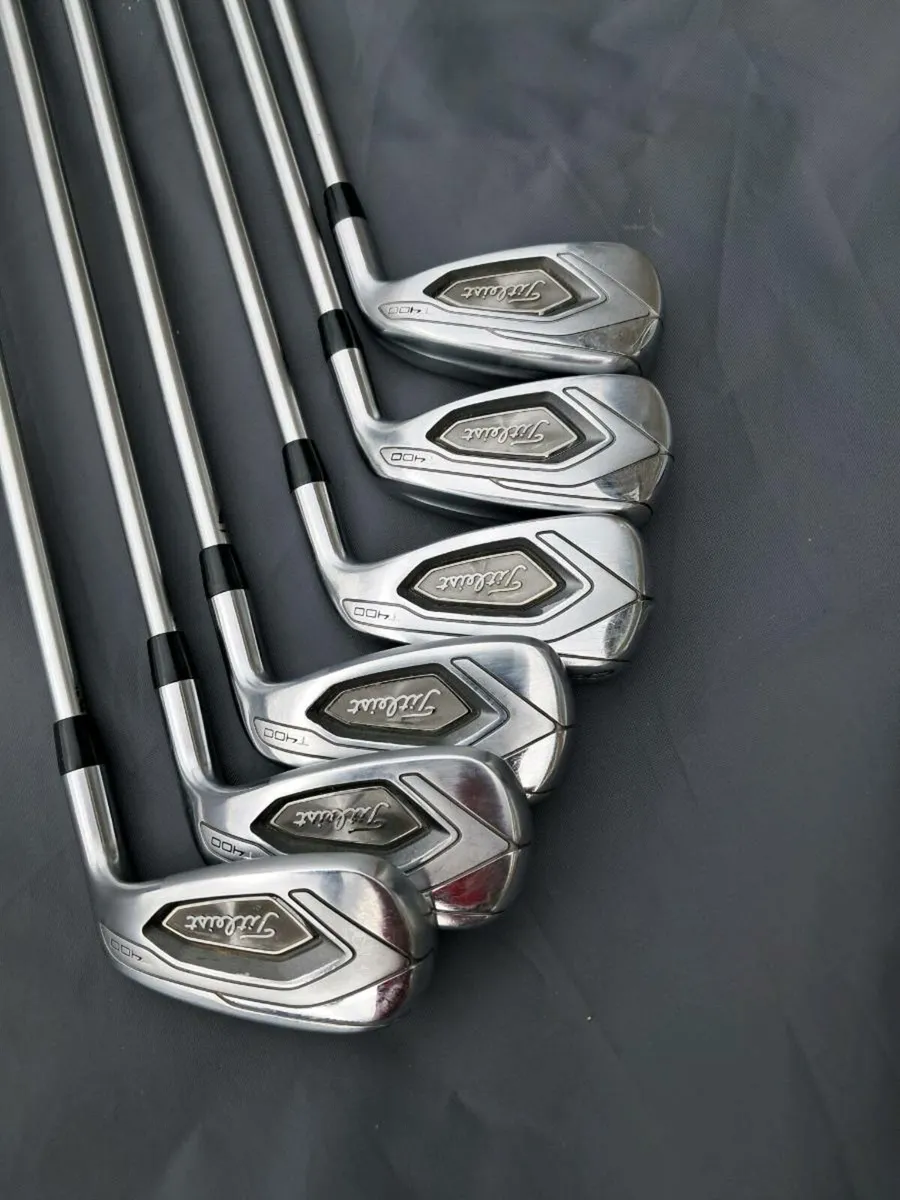 Golf clubs - Image 1