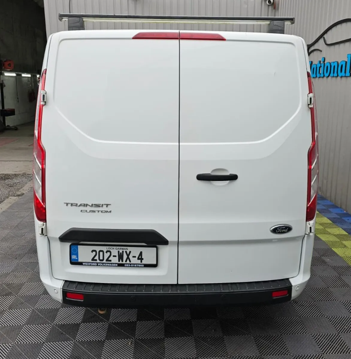 2020 Ford Transit  2.0D S TREND - Image 4