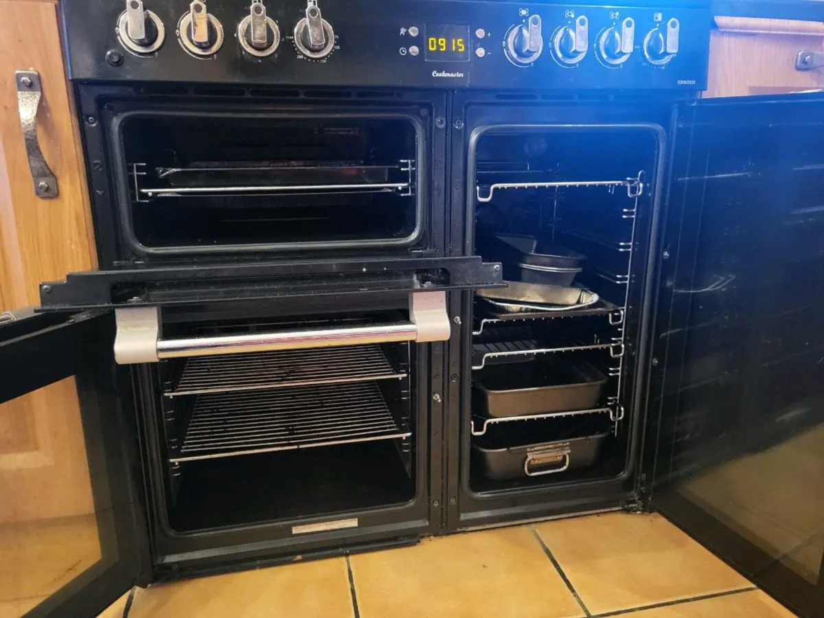 Duel Fuel Range Cooker - Image 1