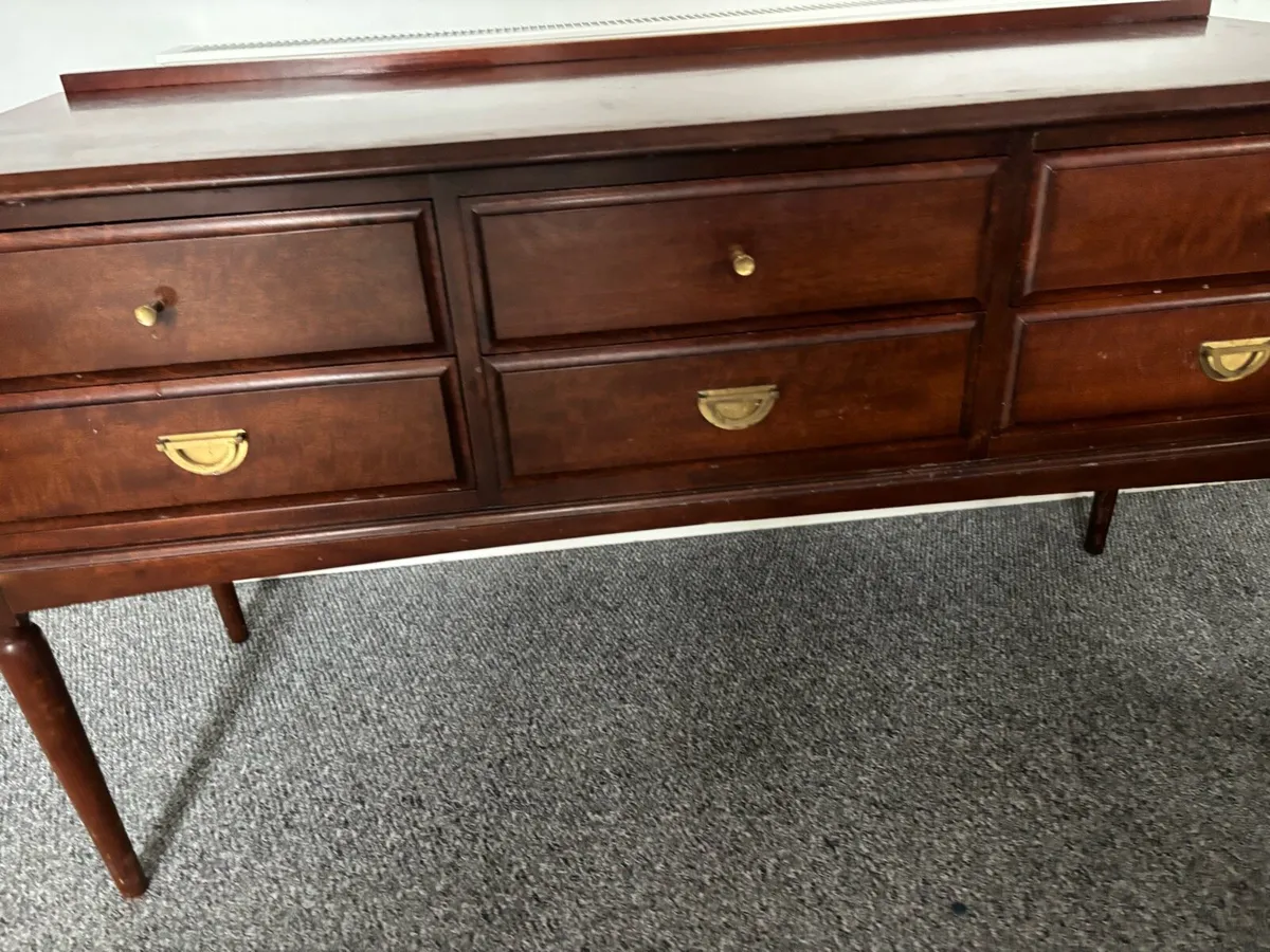 Cabinet - Image 3
