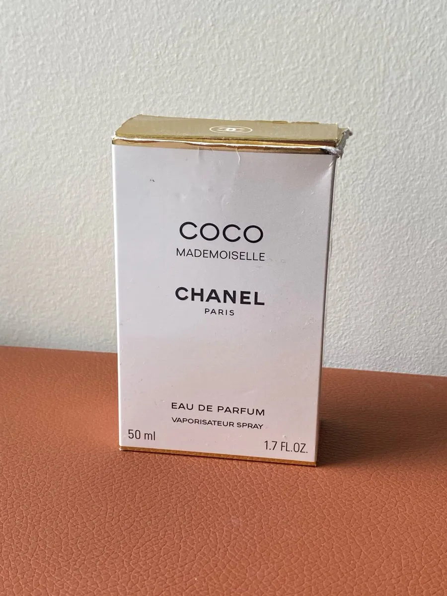 Coco Mademoiselle Chanel Eau de Parfum - Image 2