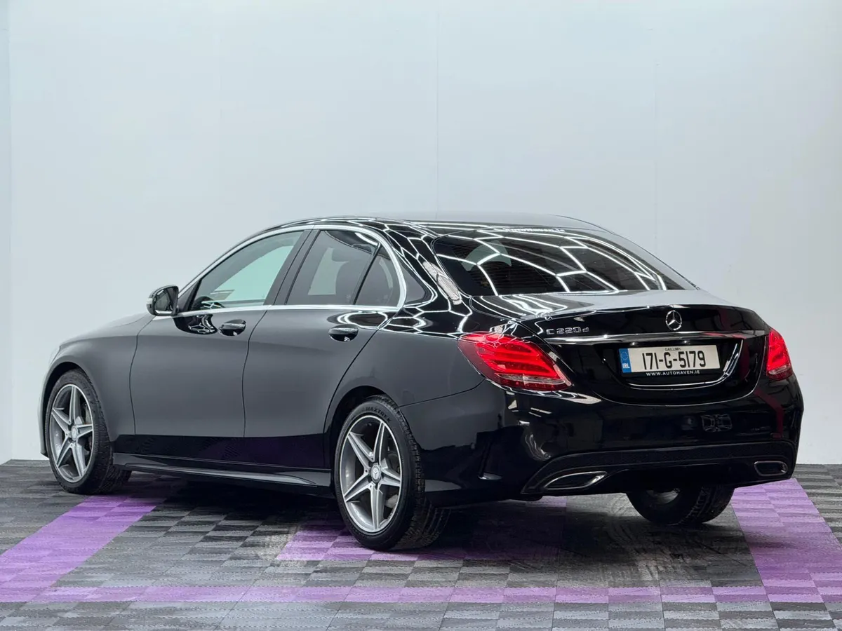 2017 Mercedes-Benz C-Class C220D AMG Line - Image 4