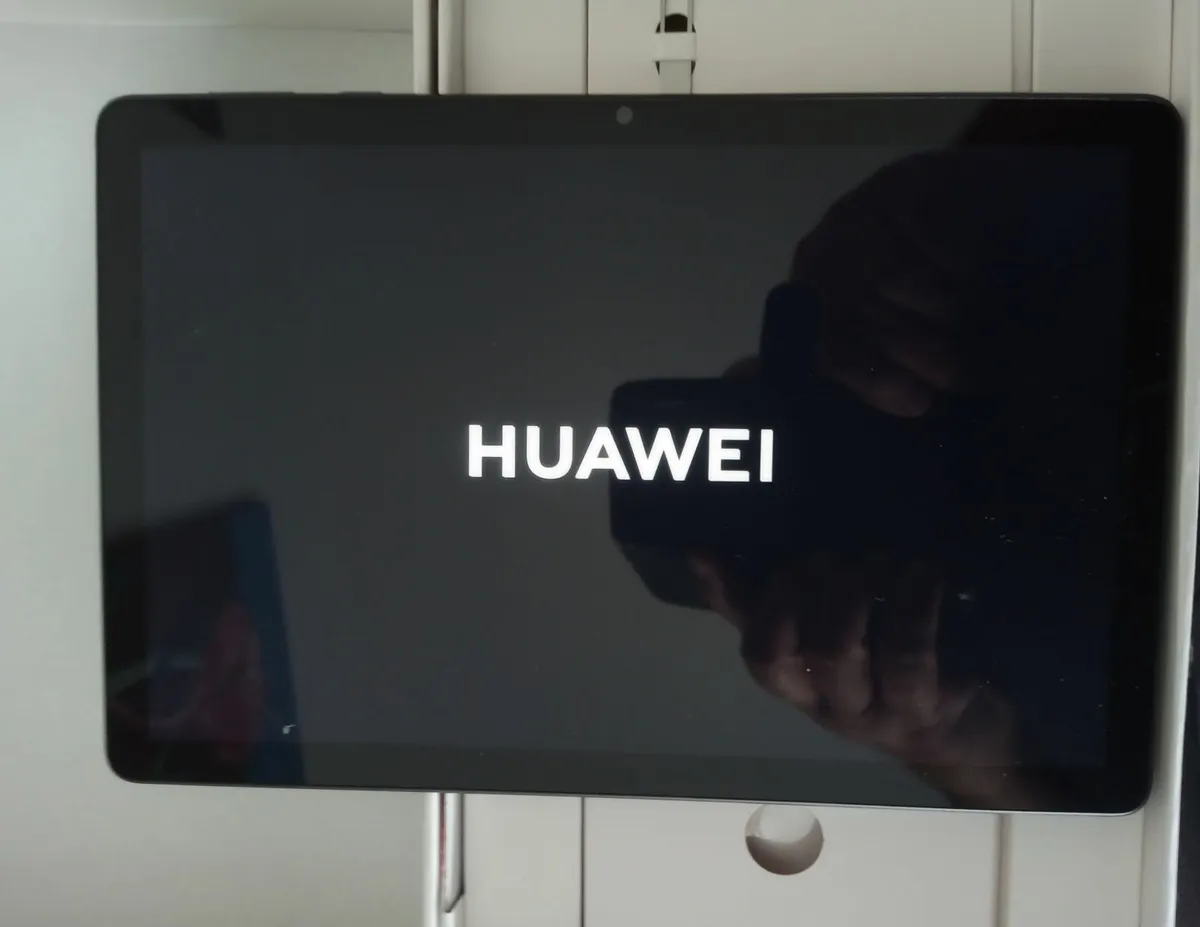 HUAWEI Tablet - Image 2