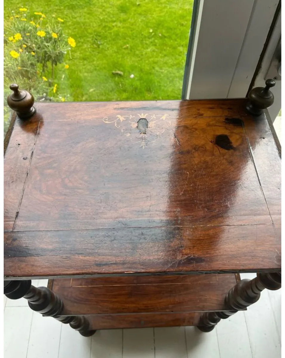 Antique shelf - Image 2