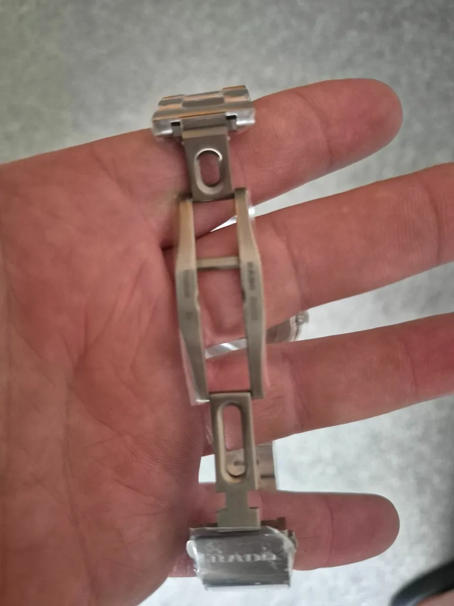Rado Hypercrome luxury watch - Image 3