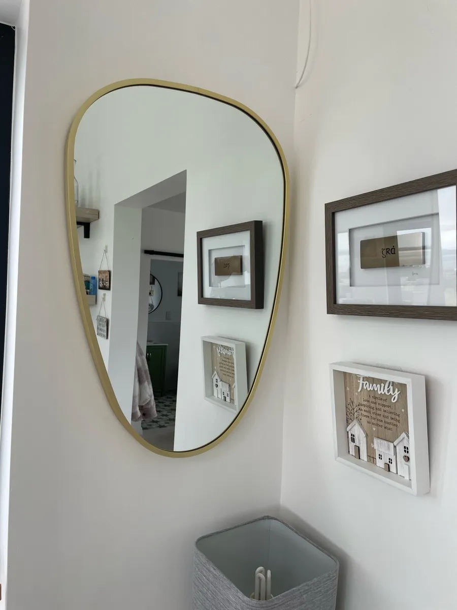 Mirror shelf also separate Gold mirror - Image 3