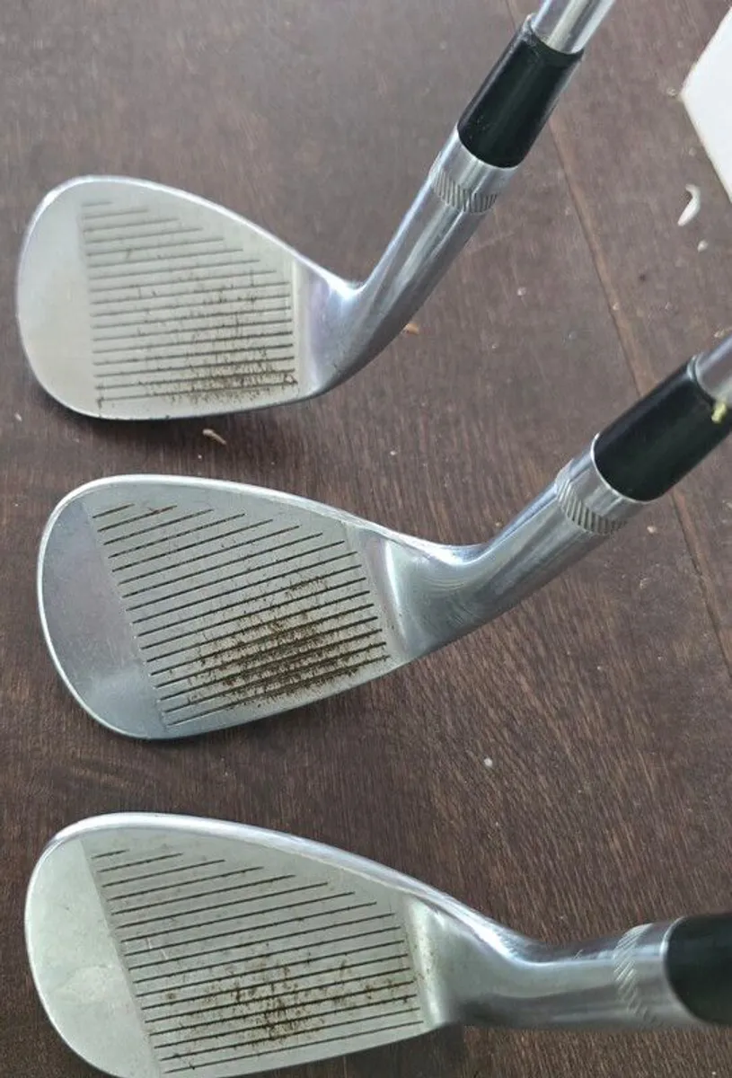 52, 56, 60 degree SM7 vokey wedges - Image 3