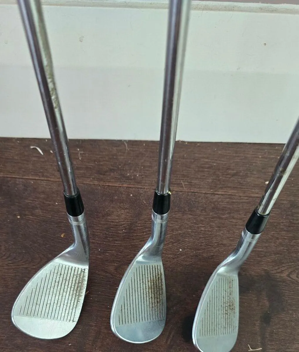 52, 56, 60 degree SM7 vokey wedges - Image 4