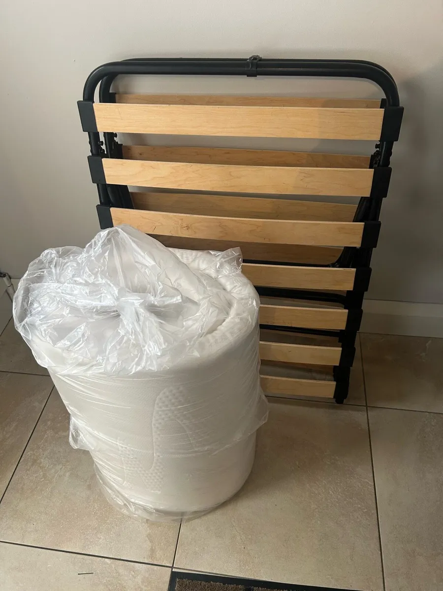 Fold Up Bed