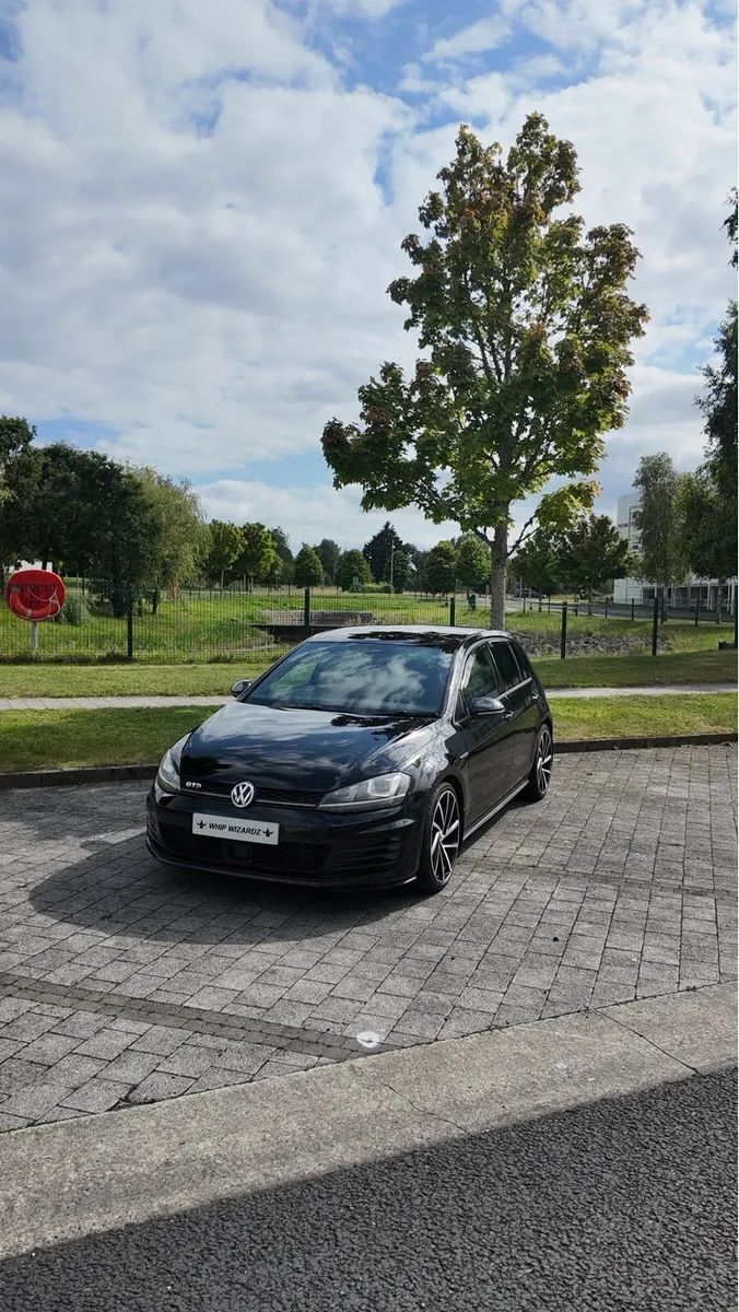 Volkswagen Golf GTD - Image 1