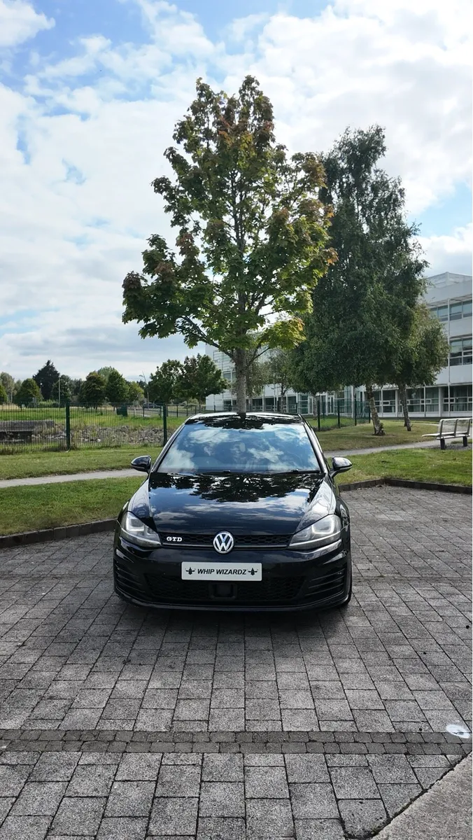 Volkswagen Golf GTD - Image 2