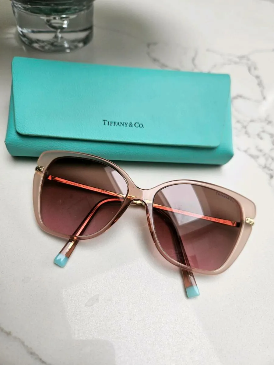 Tiffany &co sunglasses AUTHENTIC - Image 1