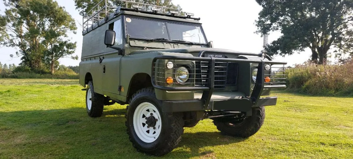 Series 3 landrover - Image 2