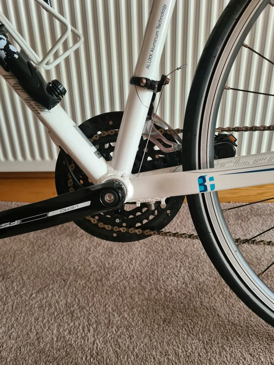 Womens Racing bike - Image 3