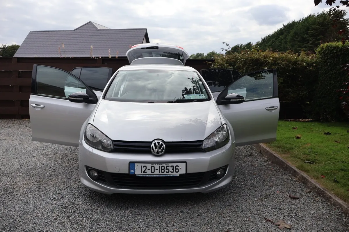 Volkswagen Golf 2012 - Image 3