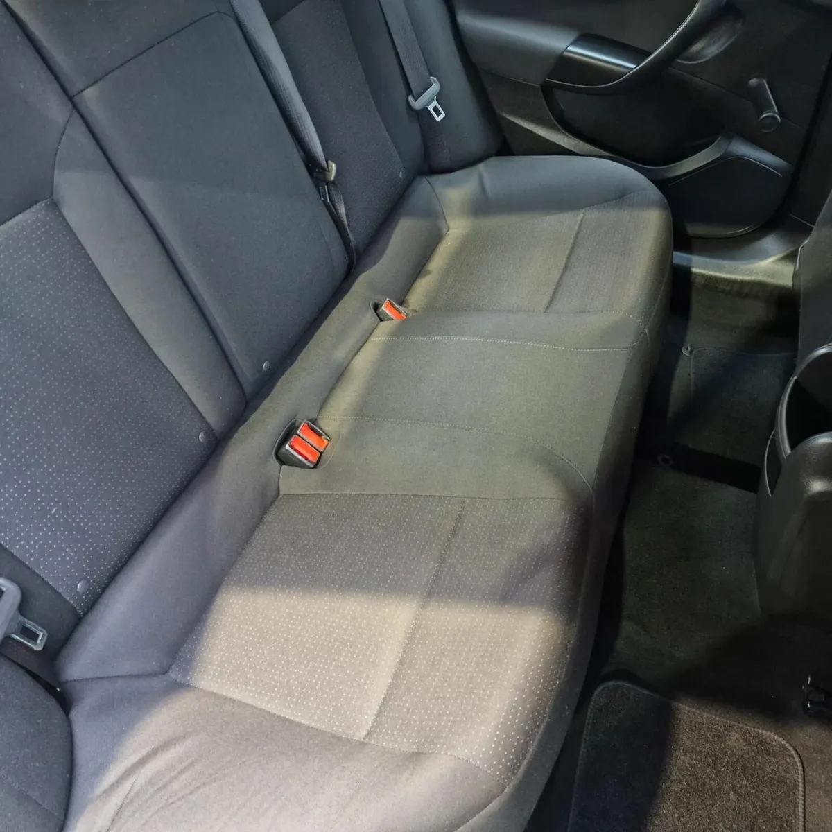Nissan Note 2014 - Image 2