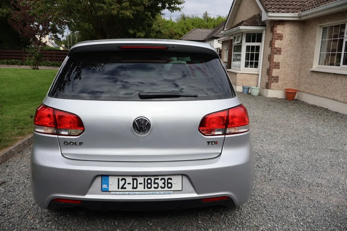 Volkswagen Golf 2012 - Image 4