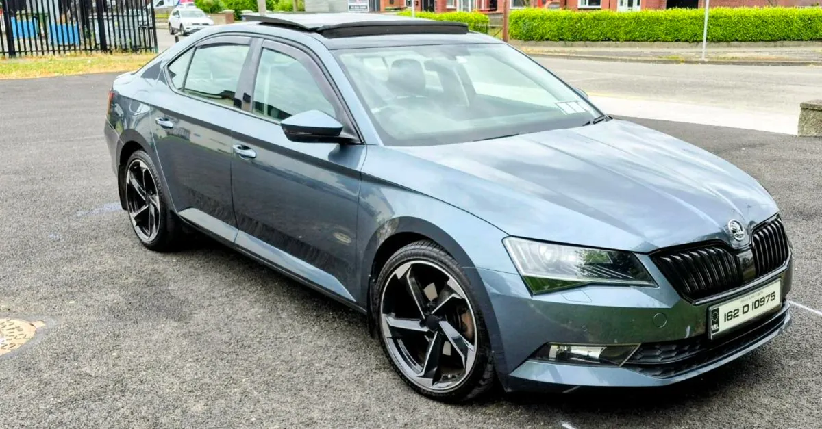 Skoda Superb 2.0 Tdi - Image 4