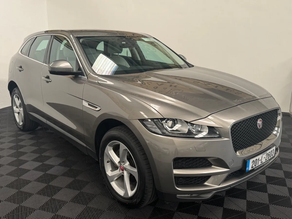 2020 Jaguar F-Pace automatic (warranty) - Image 3