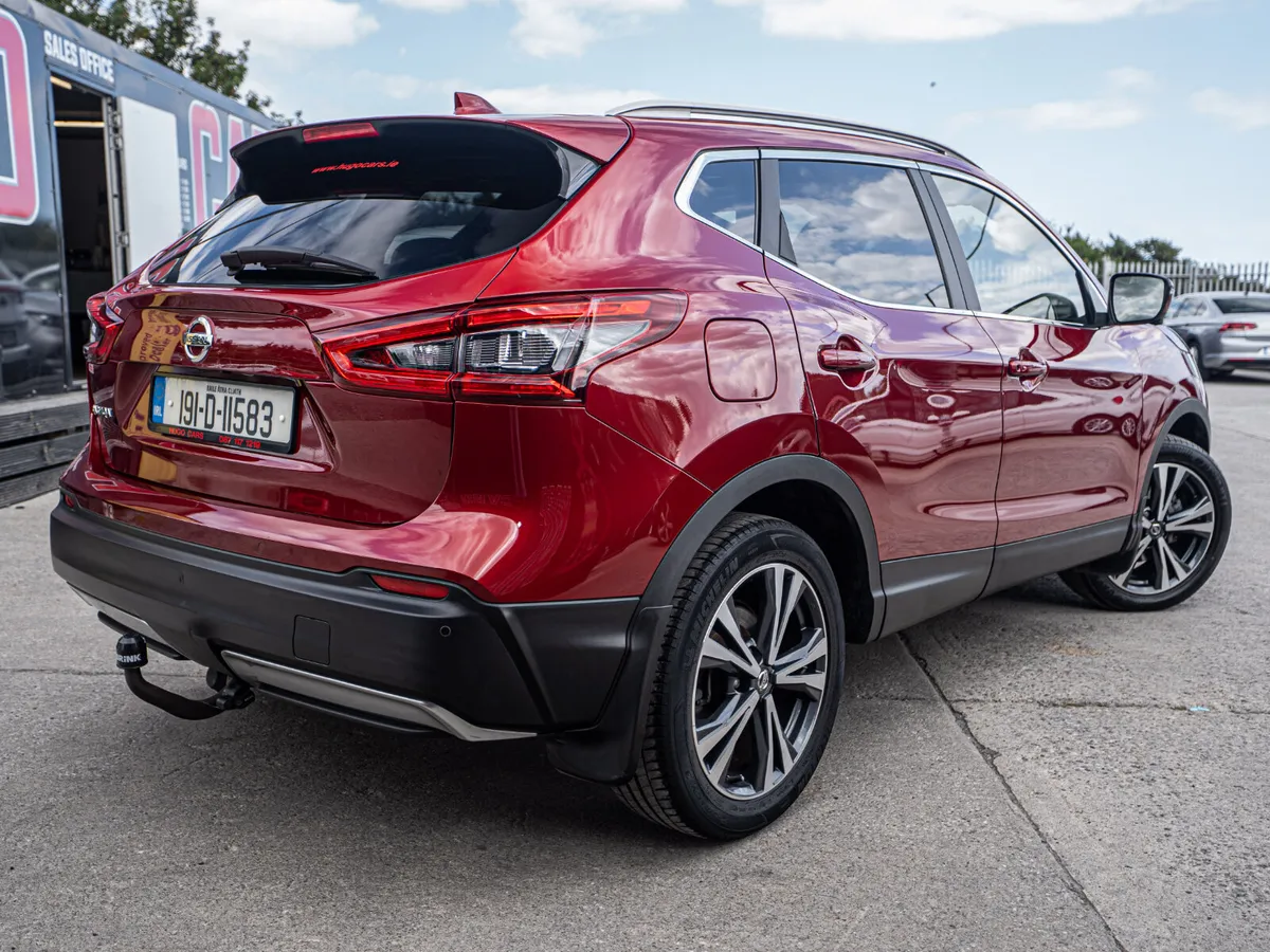 2019 Nissan Qashqai 1.2/1 Owner/29k km/1yr warrant - Image 2