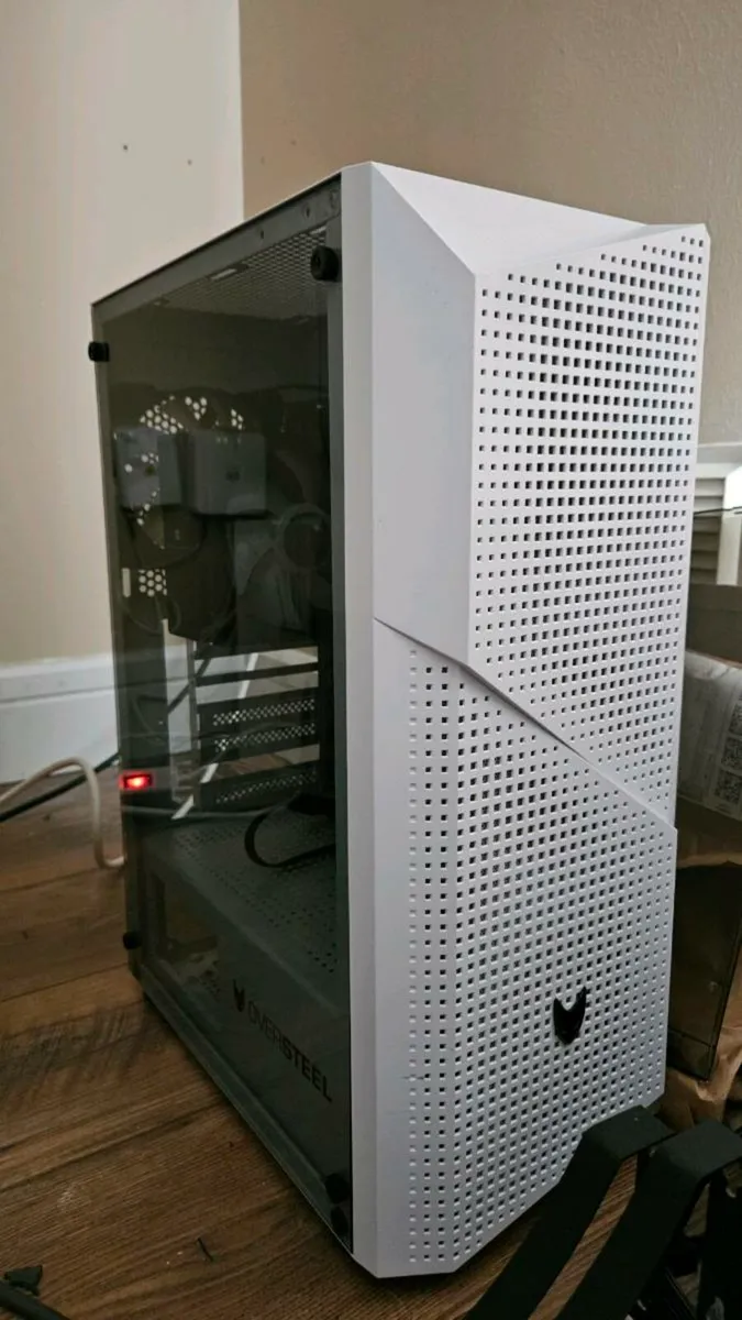 Gaming pc - Image 1