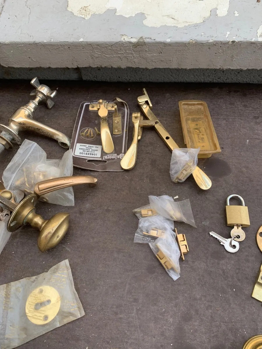 Brass bits - Image 2