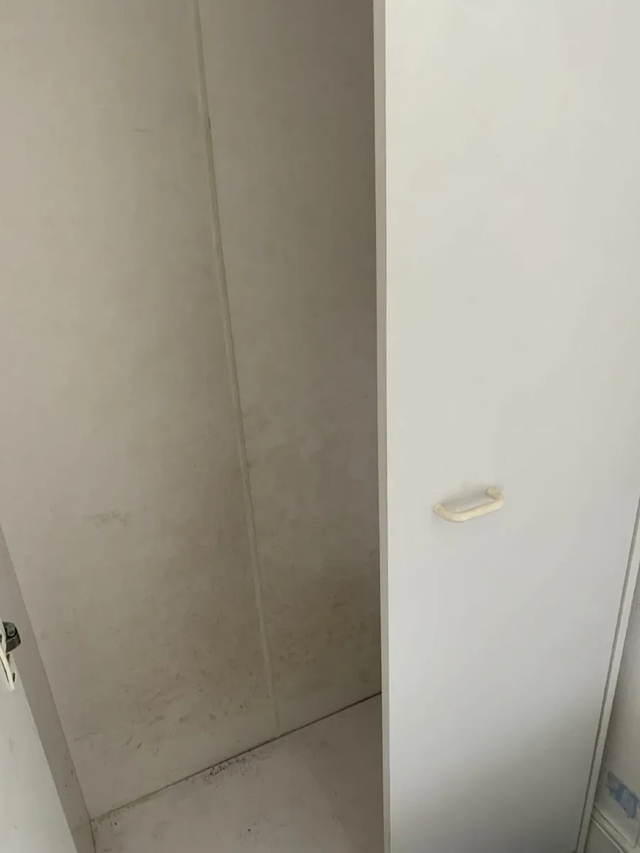 Bedroom - Image 2