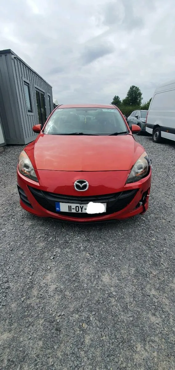 11 MAZDA 3 DIESEL - Image 2
