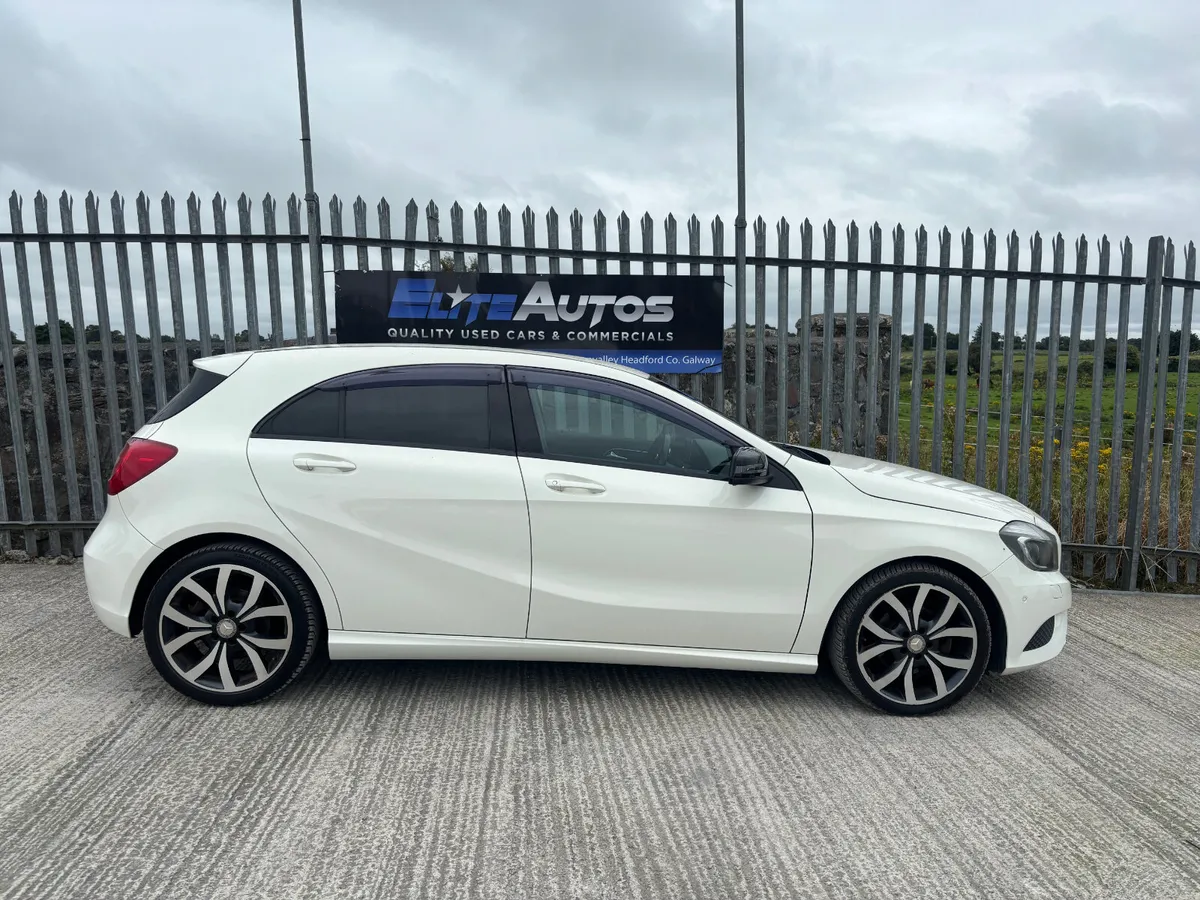 Mercedes Benz A180 Sport 2014 - Image 2