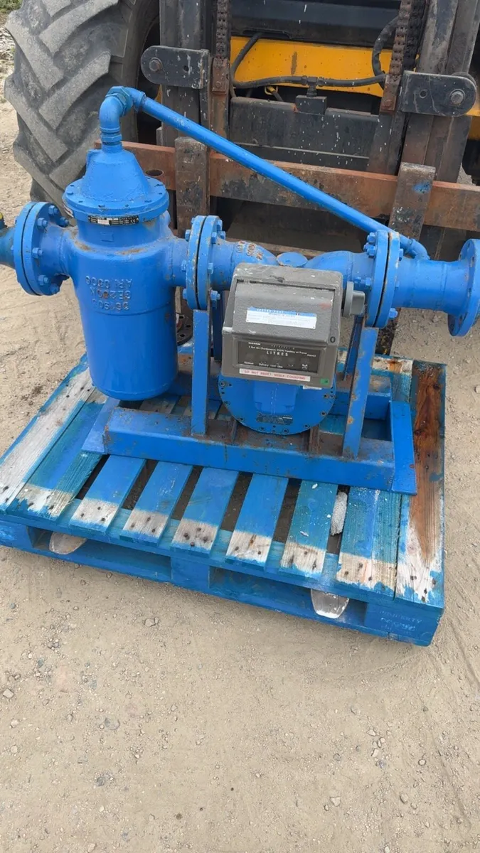 Pump/meter - Image 3